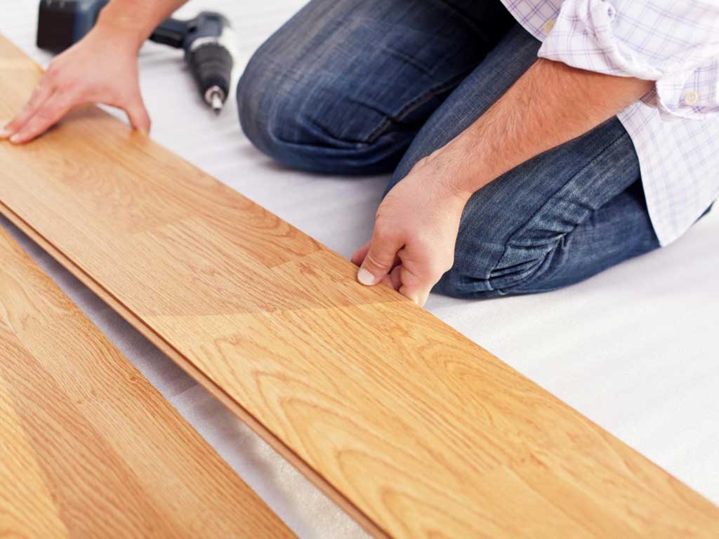 Почему стоит отдать предпочтение ламинату? Все за и против! Выбираем ламинат