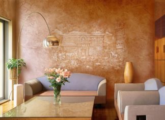 Стоит ли покупать декоративную штукатурку? Стоит ли покупать декоративную штукатурку?