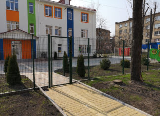 Стоит ли устанавливать секционные заборы? Стоит ли устанавливать секционные заборы?