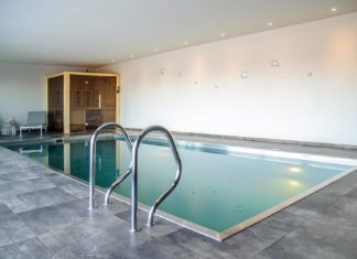 Бассейны для дачи: виды и особенности Бассейны для дачи: виды и особенности