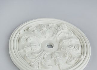 Стоит ли покупать гипсовые розетки? Стоит ли покупать гипсовые розетки?