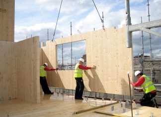 Монтажные действия при строительстве с CLT-панелями Монтажные действия при строительстве с CLT-панелями