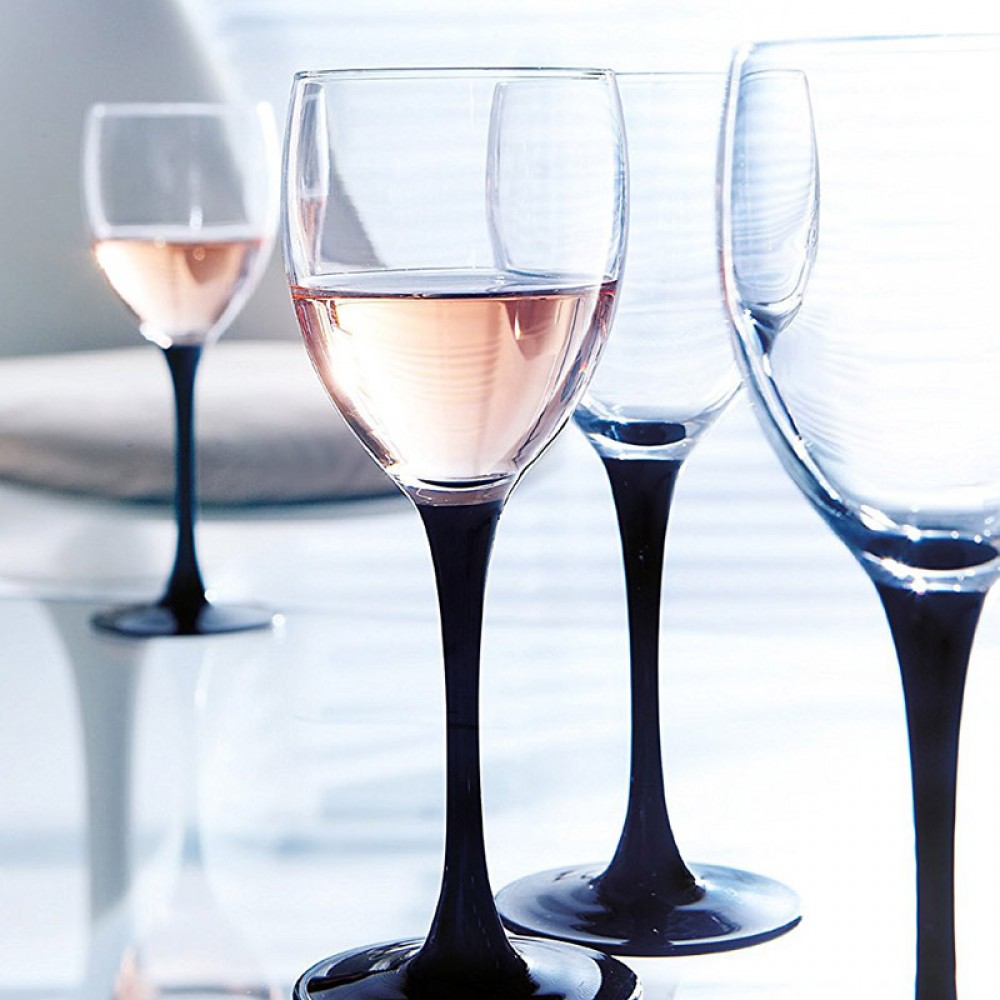 Какой бокал выбрать для вина, виски, шампанского?