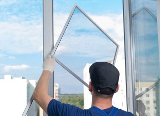 Как снимать и хранить москитную сетку? Как снимать и хранить москитную сетку?