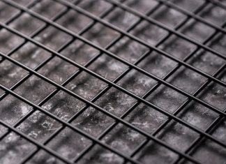 Сетка от кротов — гуманная защита вашего участка