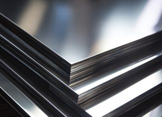 Сталь марки 04Х14Т3Р1Ф: уникальные свойства и области применения в строительстве