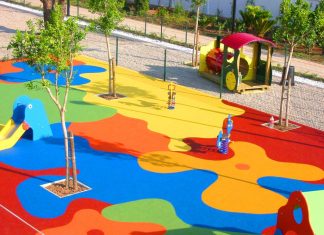 Главные плюсы покрытия из резиновой крошки на детской площадке