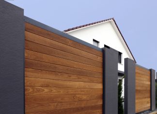 Какой забор построить? Сравниваем виды и материалы