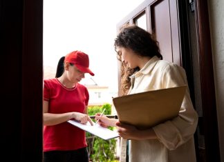 Как формируется стоимость международной доставки из Китая: основные факторы для российских потребителей