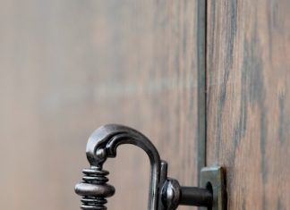 Премиум двери с усиленной защитой от взлома для вашей безопасности