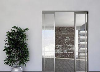 Преимущества входных дверей с расширенным проемом для вашего дома