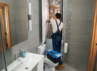 Простой ремонт ванной комнаты своими руками