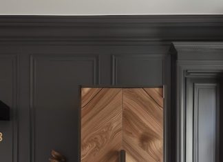 Преимущества межкомнатных дверей из массива дерева