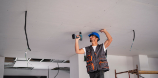 Натяжные потолки: современное решение для аккуратного и долговечного интерьера