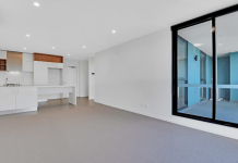 Парящие натяжные потолки: эффектный акцент в современном интерьере