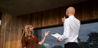 Срочный выкуп коттеджей в Московской области: как проходит процесс и что важно учесть