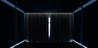 Инновационные интерьерные решения для коттеджей: электрокарнизы для солнцезащиты