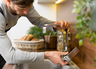 Водоснабжение дачи: как выбрать насос и организовать надежную систему Водоснабжение дачи: как выбрать насос и организовать надежную систему