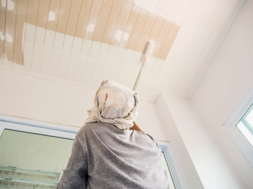 Краска Dulux (Делюкс): полный гид по выбору и применению в 2026 году